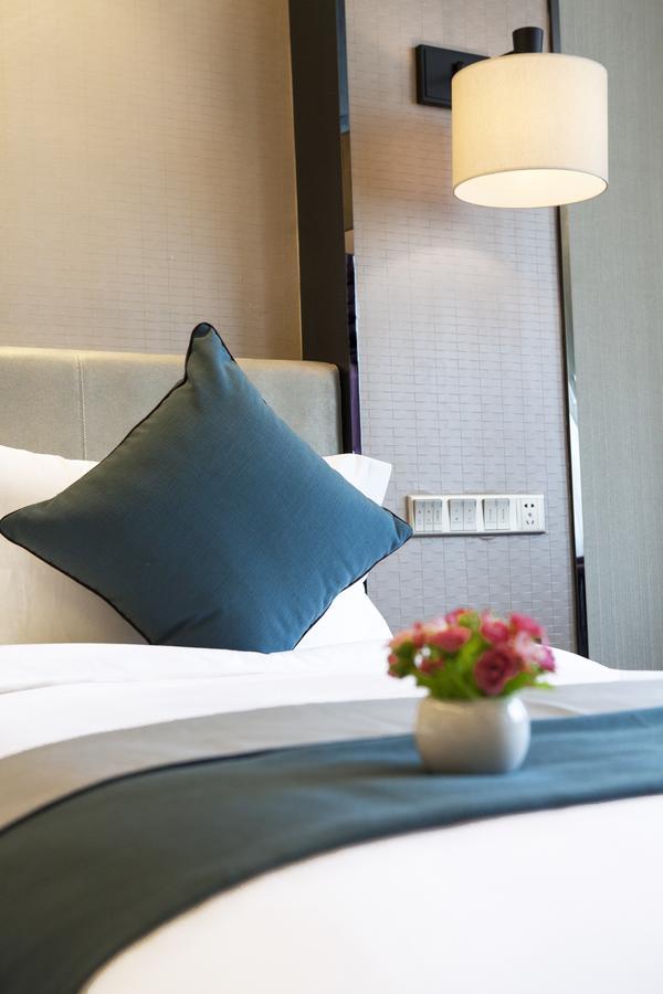 שנג'ן Zhongtian Mayfair Hotel - Bao'An International Airport Xixiang Subway Station מראה חיצוני תמונה