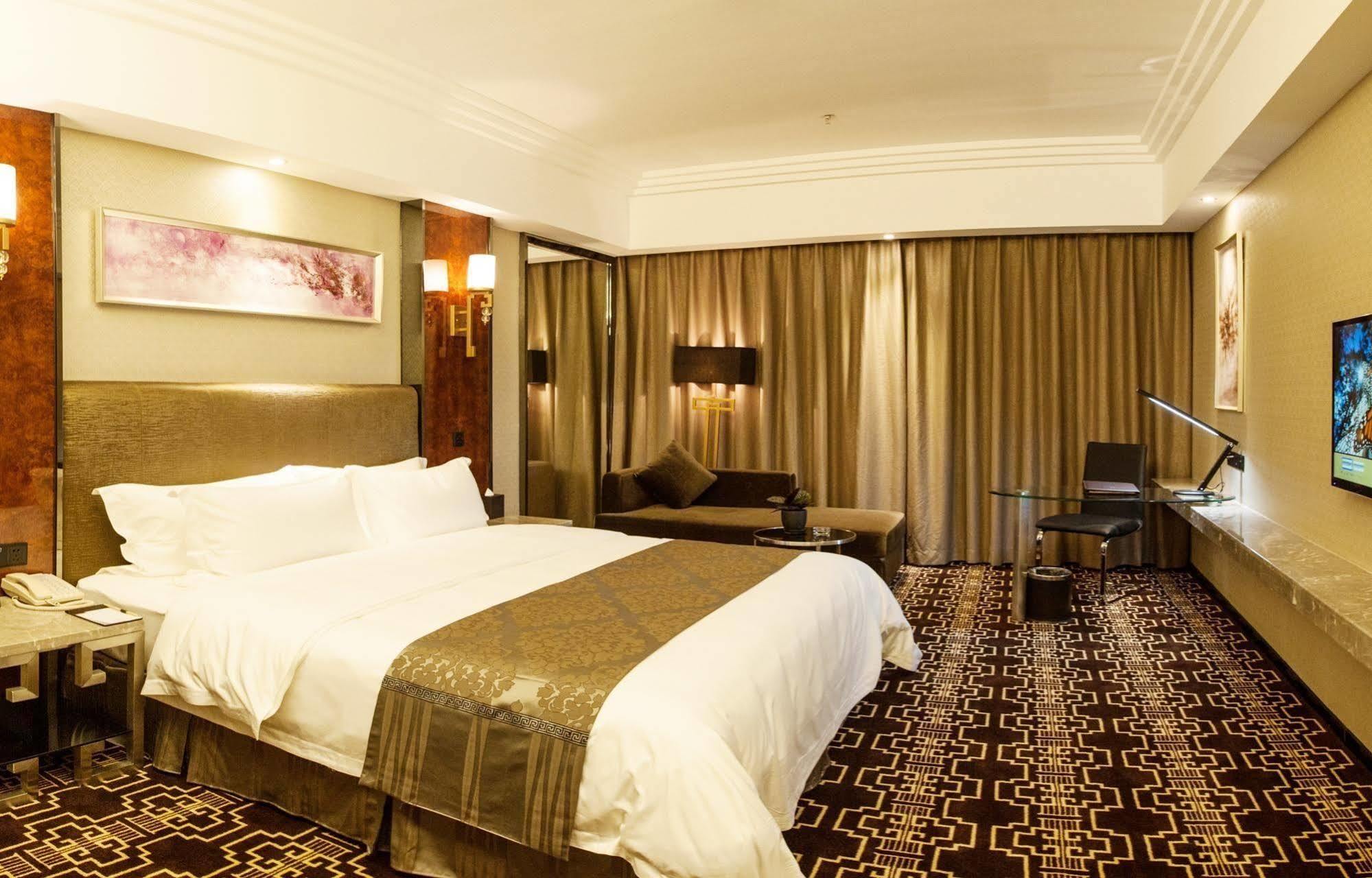 שנג'ן Zhongtian Mayfair Hotel - Bao'An International Airport Xixiang Subway Station מראה חיצוני תמונה
